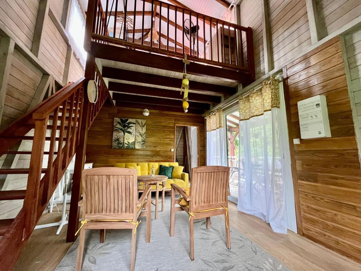 Mahogany Lodge - Oasis Cosy Rivière-Pilote Extérieur photo