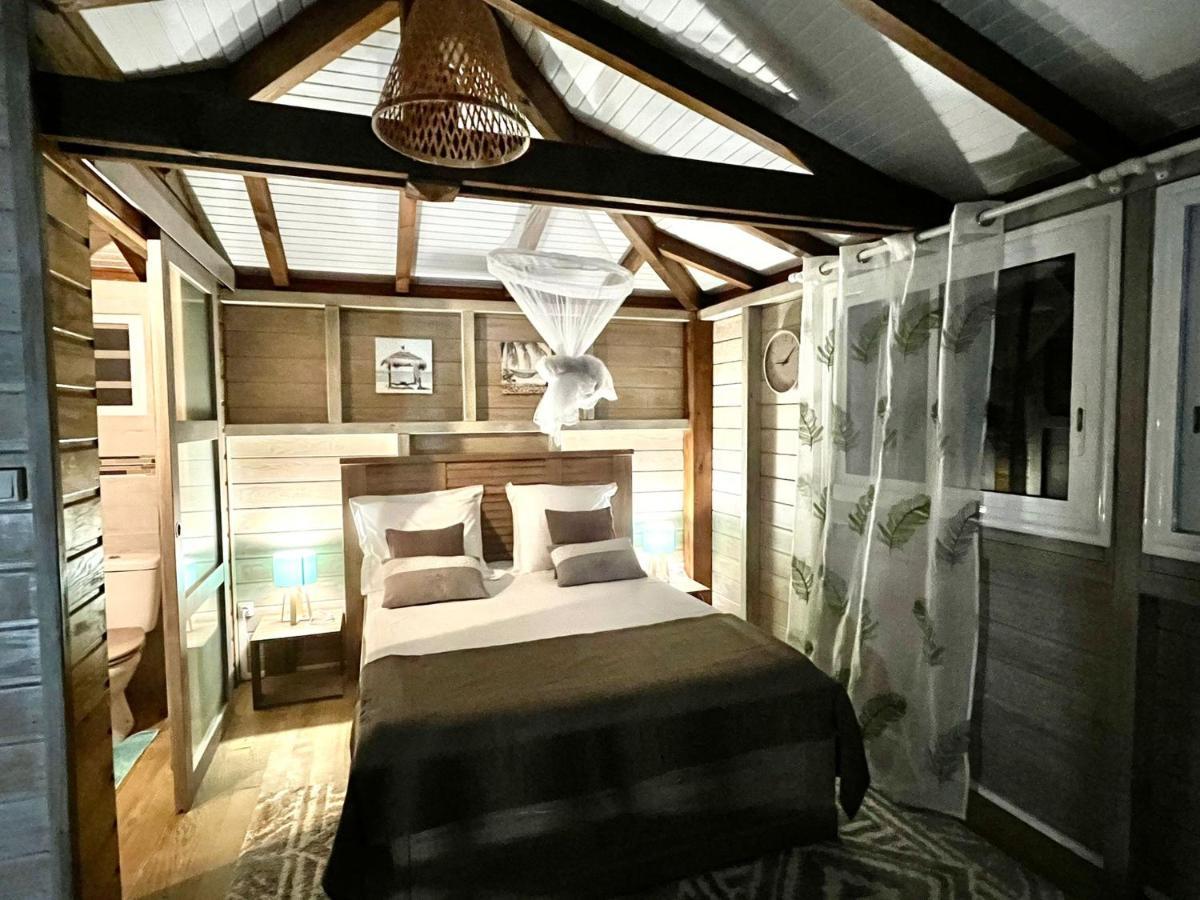 Mahogany Lodge - Oasis Cosy Rivière-Pilote Extérieur photo