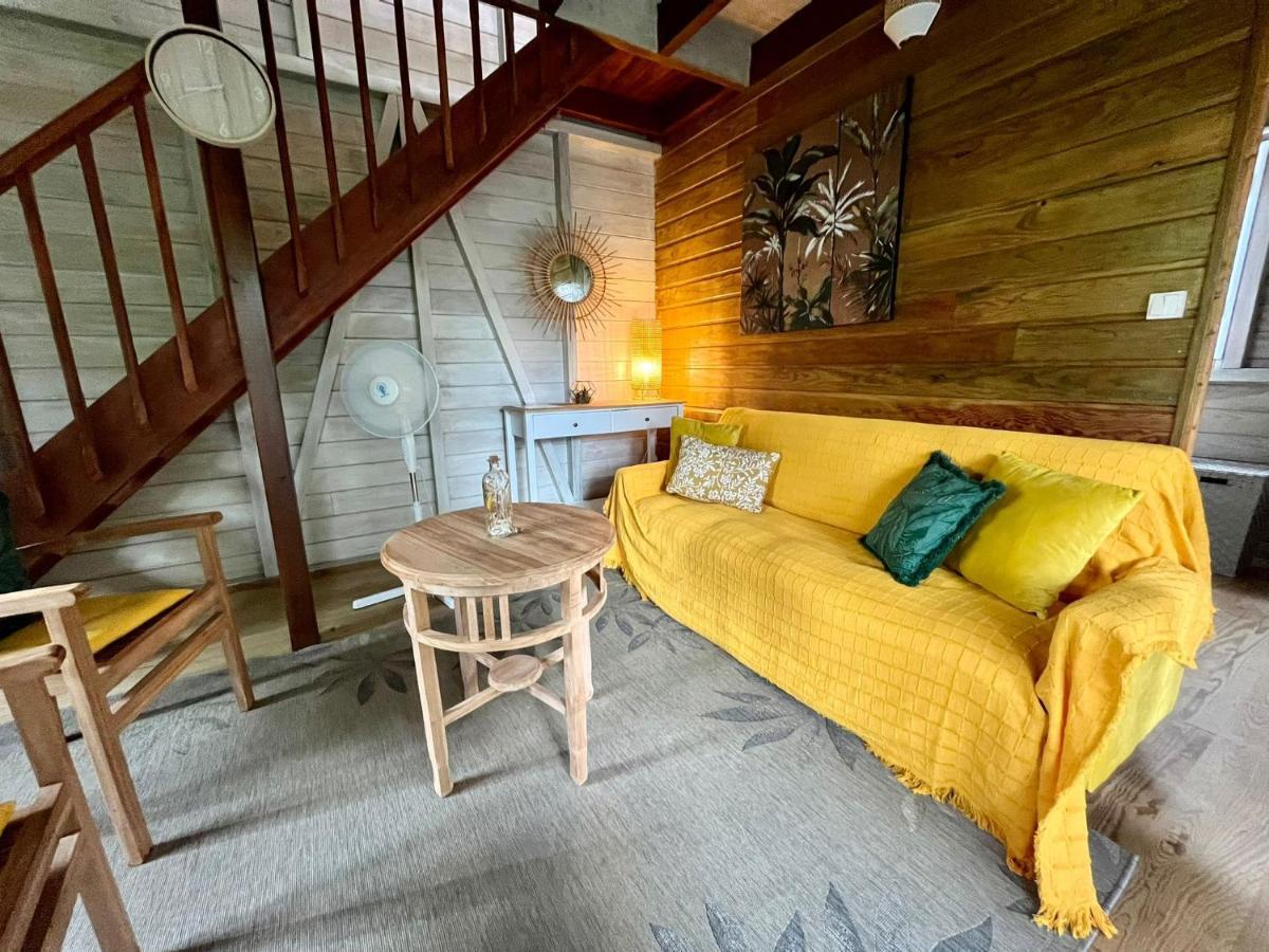 Mahogany Lodge - Oasis Cosy Rivière-Pilote Extérieur photo